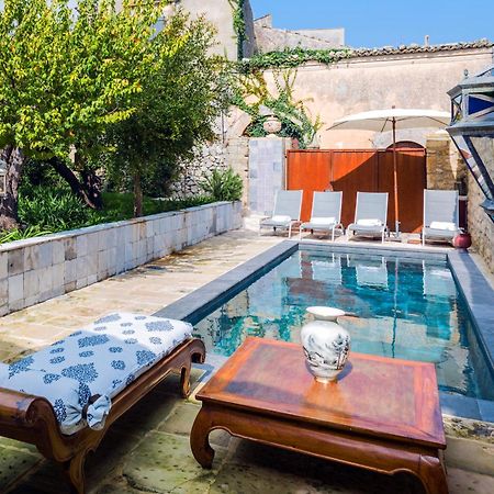Villa Dimora Di Catullo - Ospitalita Di Charme Palazzolo Acreide Exterior foto
