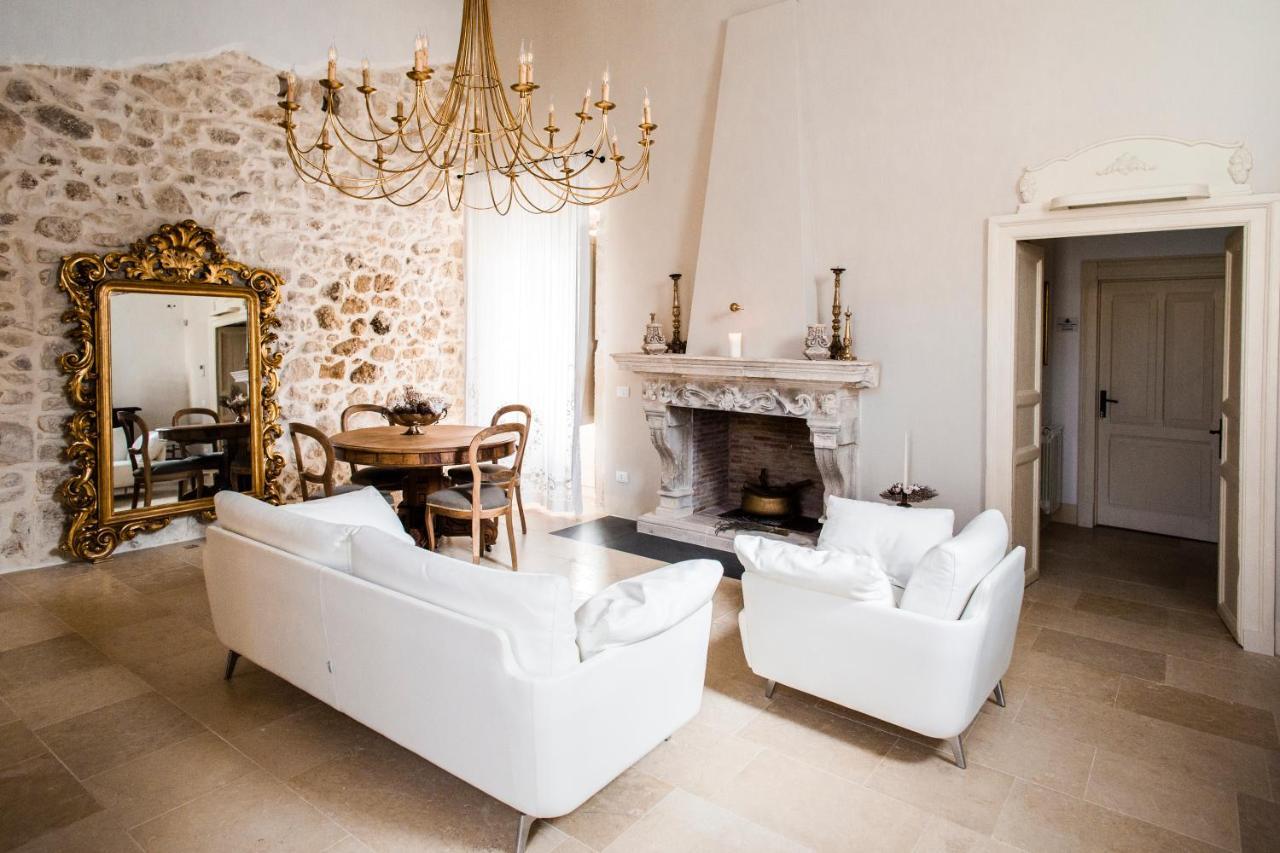 Villa Dimora Di Catullo - Ospitalita Di Charme Palazzolo Acreide Exterior foto