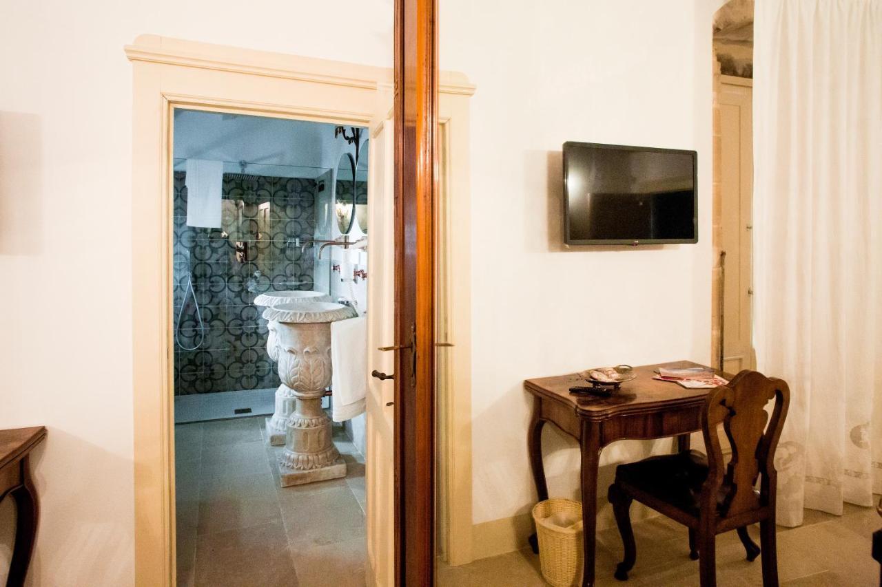 Villa Dimora Di Catullo - Ospitalita Di Charme Palazzolo Acreide Exterior foto